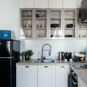https://romantic-designer-apartment-prague.praguehotelsweb.com