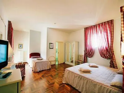 Palazzo Ruspoli Apartment Florence